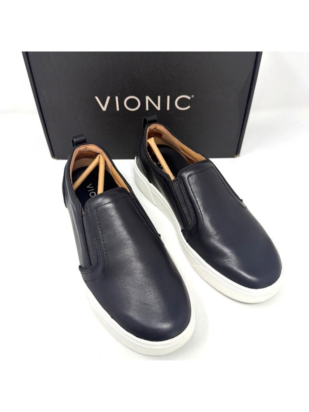 Vionic Kimmie Women's Leather Comfort Loafers Slip On Shoes Wide Width Size 6 W